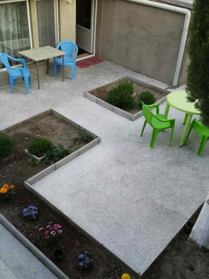 Comfort Plus Tbilisi Exterior foto